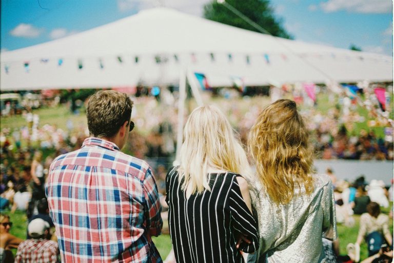 Happy Vibration Festival 2026 — muziek in Oudemirdum